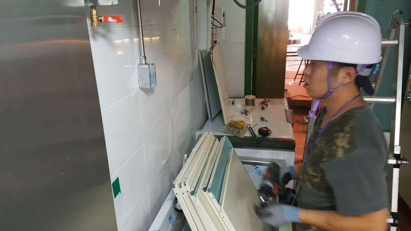 05e6fc0b5555a5fcdad9a85392980712_1506131