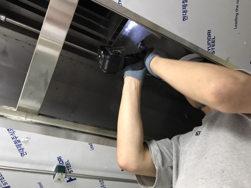 05e6fc0b5555a5fcdad9a85392980712_1506131